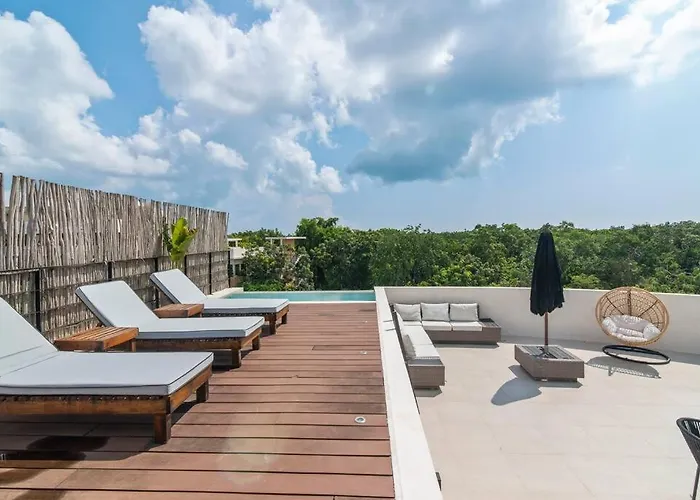 7 Bdr Luxury Villa, Tulum's Infinity Pool, Near Villa *