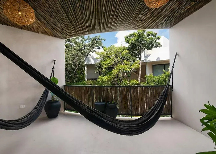 7 Bdr Luxury Villa, Tulum's Infinity Pool, Near Villa Tulum